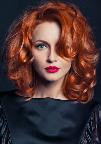 Colouring consultation at Tangled hair salon.